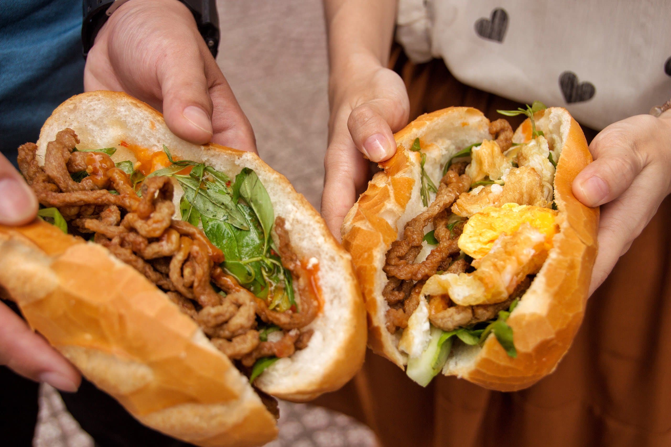 Bánh Mì Chả Cá Má Hải